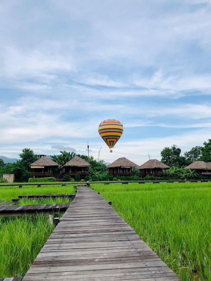 ViengTara VangVieng Resort Vang Vieng Exterior foto